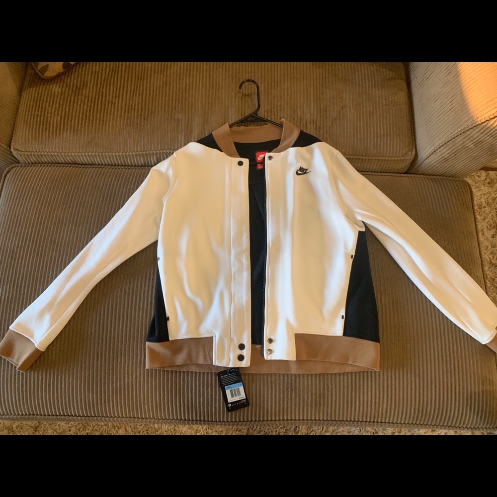 Nike jacket. NWT